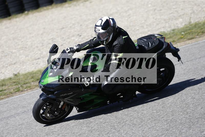 /05 07.04.2026 Cornu Master School ADR/Gruppe rot/6